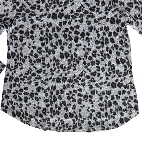 Sonoma Gray Animal Print Shirt Women L Soft Lightweight Pullover Cozy Lounge Top - Picture 8 of 12